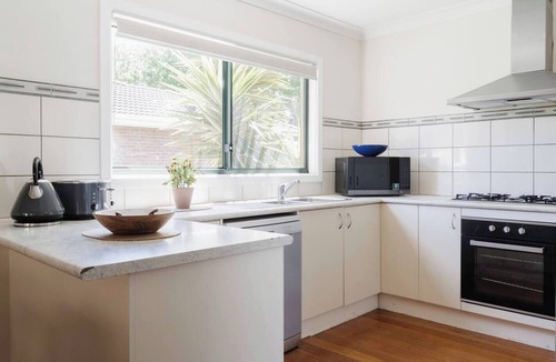 Seaford House | Seaford Escape Simple Comforts Perfect Location