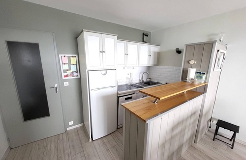 La Chaume Apartment | Seafront Apartment with Terrace and Garage in Charming La Chaume, 2 Bedrooms