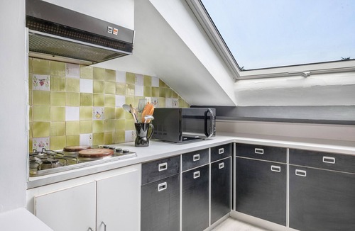 Pornichet Apartment | Seafront, flat under roofs for 4