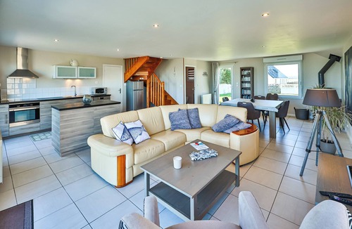 Quineville Villa | Seafront house.