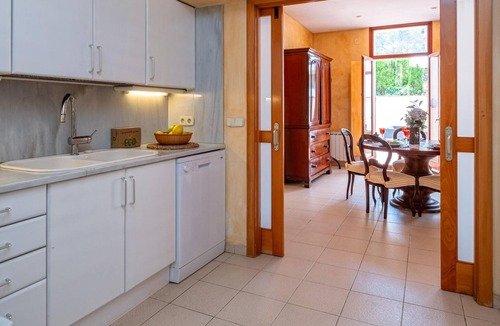 La Fosca House | Seafront House in La Fosca: Terraces, WIFI, 5 Bedrooms, Direct Beach Access