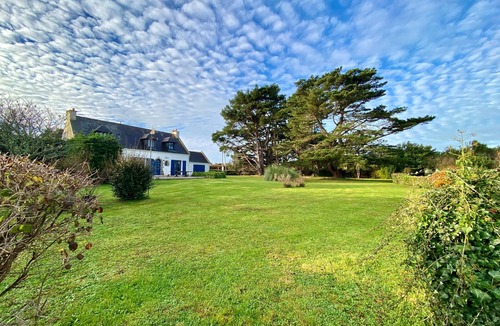 Groix House | Seafront house with garden in Groix