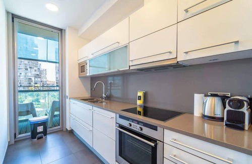 Diagonal Mar i el Front Maritim del Poblenou Apartment | Seafront luxe with terrace and pool I