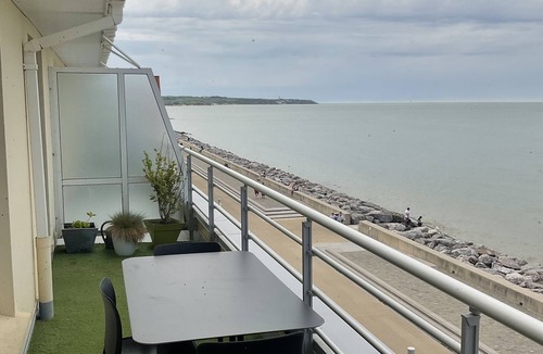 Wissant Apartment | Seafront studio