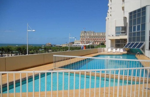 Biarritz Apartment | Seafront Studio with Pool in Biarritz