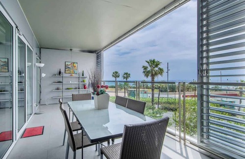 Diagonal Mar i el Front Maritim del Poblenou Apartment | Seafront suite with terrace