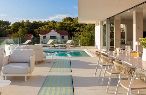 Blato Villa | Seafront Villa Smokvica !