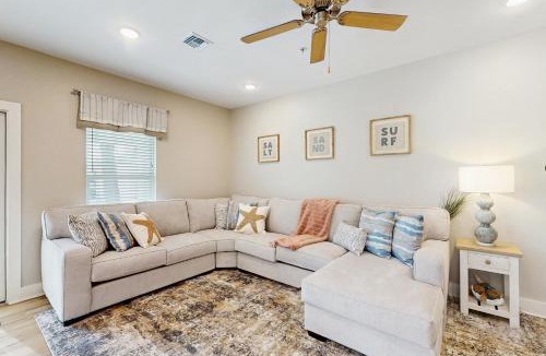 Fulton House | Seaglass Cottage