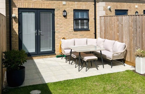 Sandown Ski Chalet | Seagrass