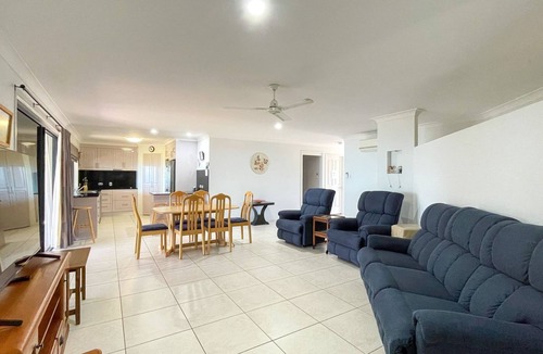 Toogoom House | Seahaven - Located in Toogoom