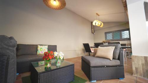 Pineda de Mar Villa | SeaHomes Vacations - Villa Chill & Pool 200m Beach
