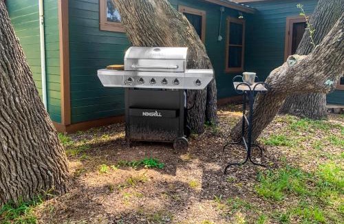 Burnet House | Seahorse Cove