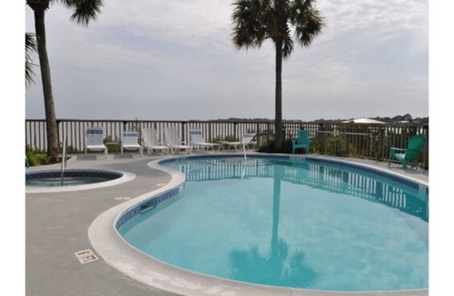 Cedar Key Apartment | Seahorse Landing