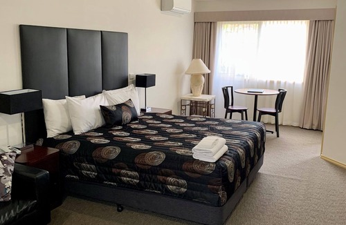 Cowes Hotel | Seahorse Motel