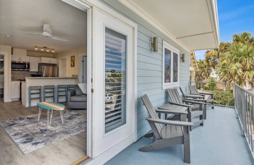 Neptune Beach Hotel | Seahorse Oceanfront Inn