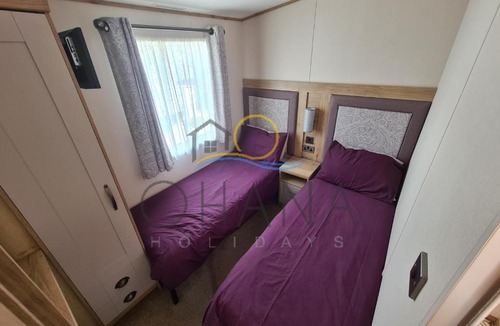Selsey Resort | Seal Bay Caravan
