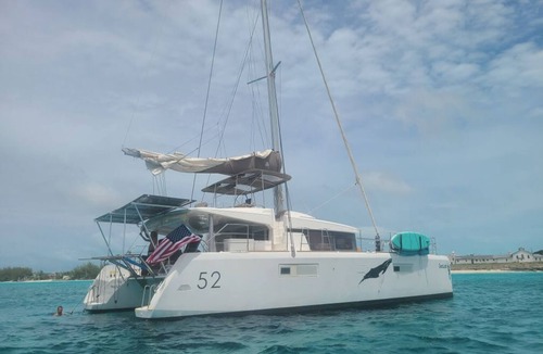 Key West Boat Rental | SeaLab: 6 Cabin/6 Head 52 ft Catamaran with Hotel Pools and a Captains Lounge