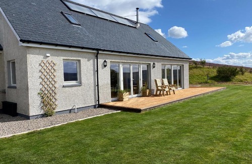 Rogart House | Sealladh Mor