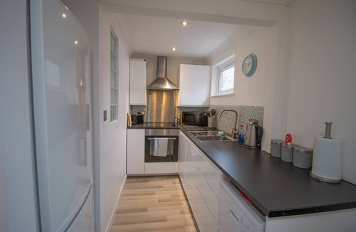 Butetown House | Sealock Mews (2 beds)