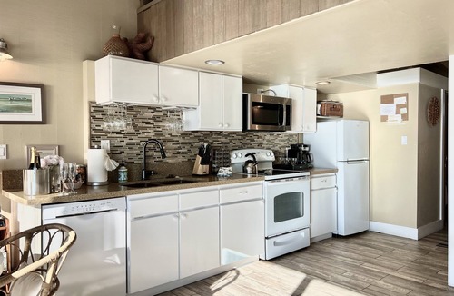 Sereno del Mar House | Seamist Beach Cottage