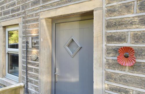 Ripponden House | Seamstress Cottage