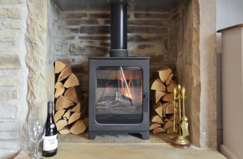 Ripponden House | Seamstress Cottage