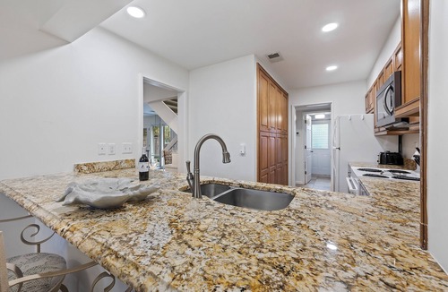 Sea Pines Villa | SeaPines, Updated, Golf view, On site pool, Pet friendly, Walk to the Beach