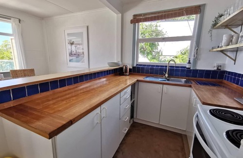 Coopers Beach House | Seapoint - Coopers Beachfront