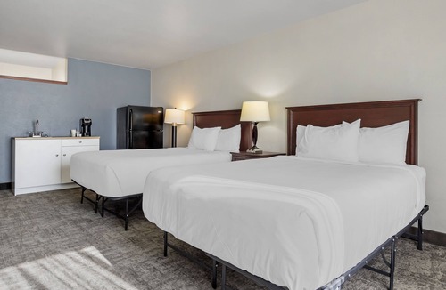 Lewiston Hotel | Seaport Inn and Suites