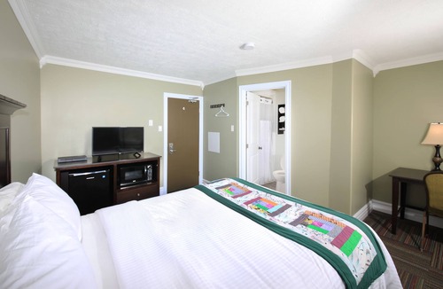 Port Union Hotel | Seaport Inn