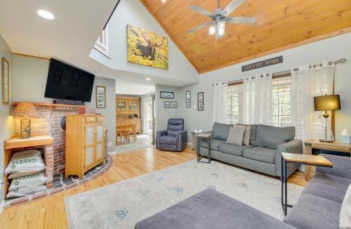 Searsport House | Searsport Paradise w/Private Pool & Patio!