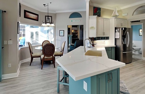 Painters Walk House | Seas the Day by Distinctive Beach Rentals
