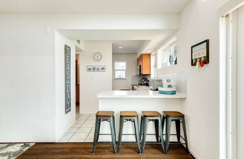 Isla Del Sol House | Seas the Day - Penthouse-like views Gulf, Beach & Bay!