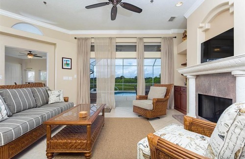 Painters Walk House | Seas the Day
