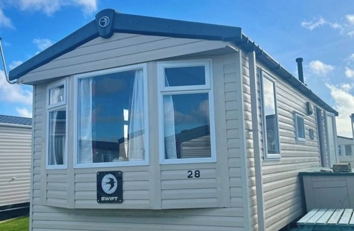 Padstow House | SeaSalt -Low cost accommodation, Harlyn Sands