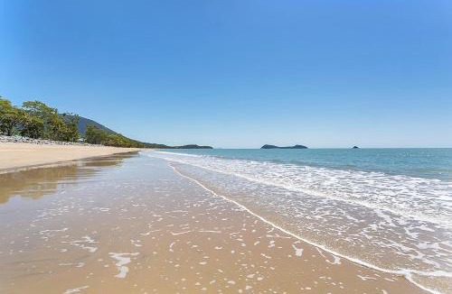 Clifton Beach House | Seascape Luxury Beachfront House