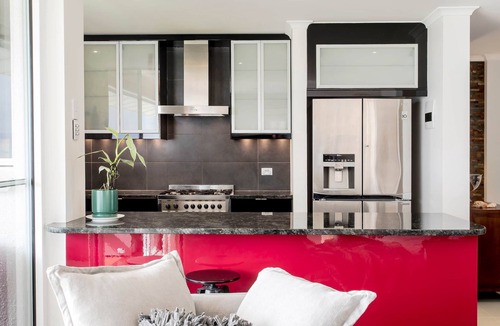 Semaphore Park Apartment | Seascape | Vacation Mode | 2 Bed Ocean View w BBQ