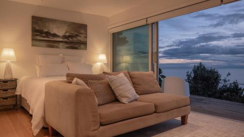 Raumati South House | Seascapes Waterfront 3