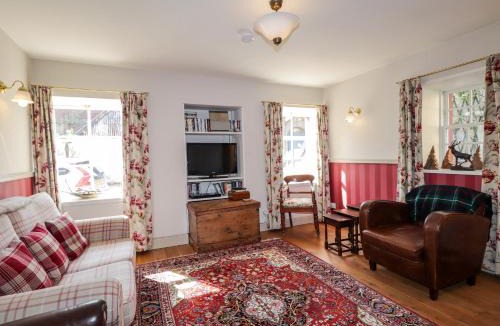 Cromarty House | Seashell Cottage