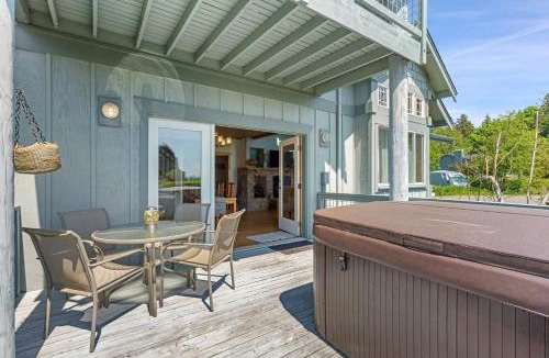 Birch Bay House | Seashell Cottage