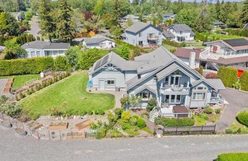 Birch Bay House | Seashell Cottage