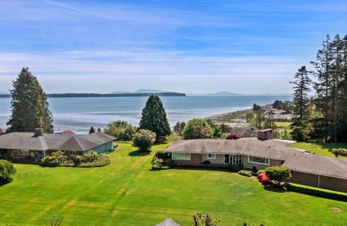 Birch Bay House | Seashell Cottage