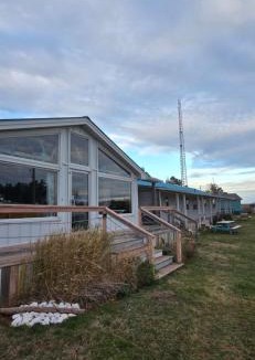 Malpeque Hotel | SeaShell Motel