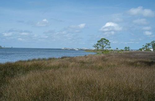 Baytowne Wharf Apartment | Seashell Shuffle at Sandestin Pilot House