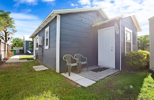 Mango Groves Cottage | Seashells Cottage