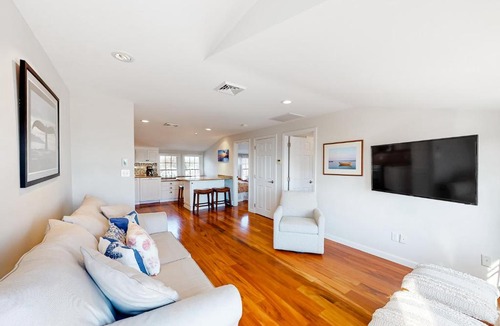 Harwich Port Apartment | Seashells on Bank