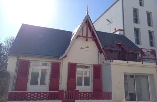 Saint-Gilles-Croix-de-Vie House | Seaside house, 100m from the beach, renovated