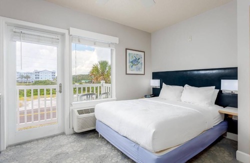 Ocean Cay Hotel | Seaside Amelia Inn