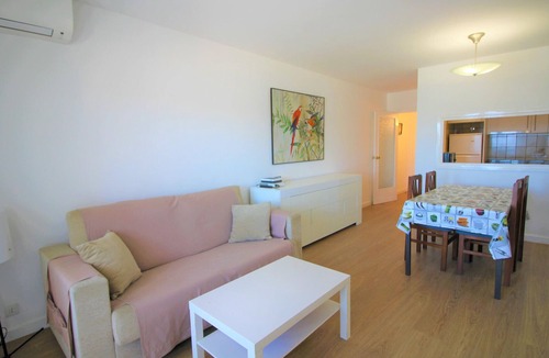 Port de la Selva Apartment | Seaside Apartment in El Port de la Selva with Parking