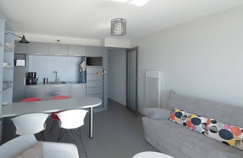 Les Sables d'Olonne Apartment | Seaside Apartment with Balcony, Close to Shops